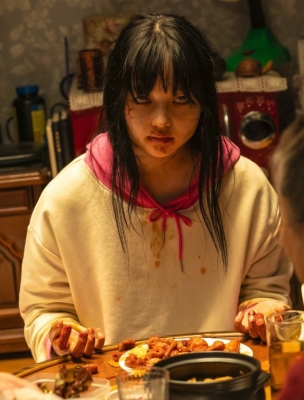 Mening qizim zombi Koreya filmi 2025 (uzbek tilida)